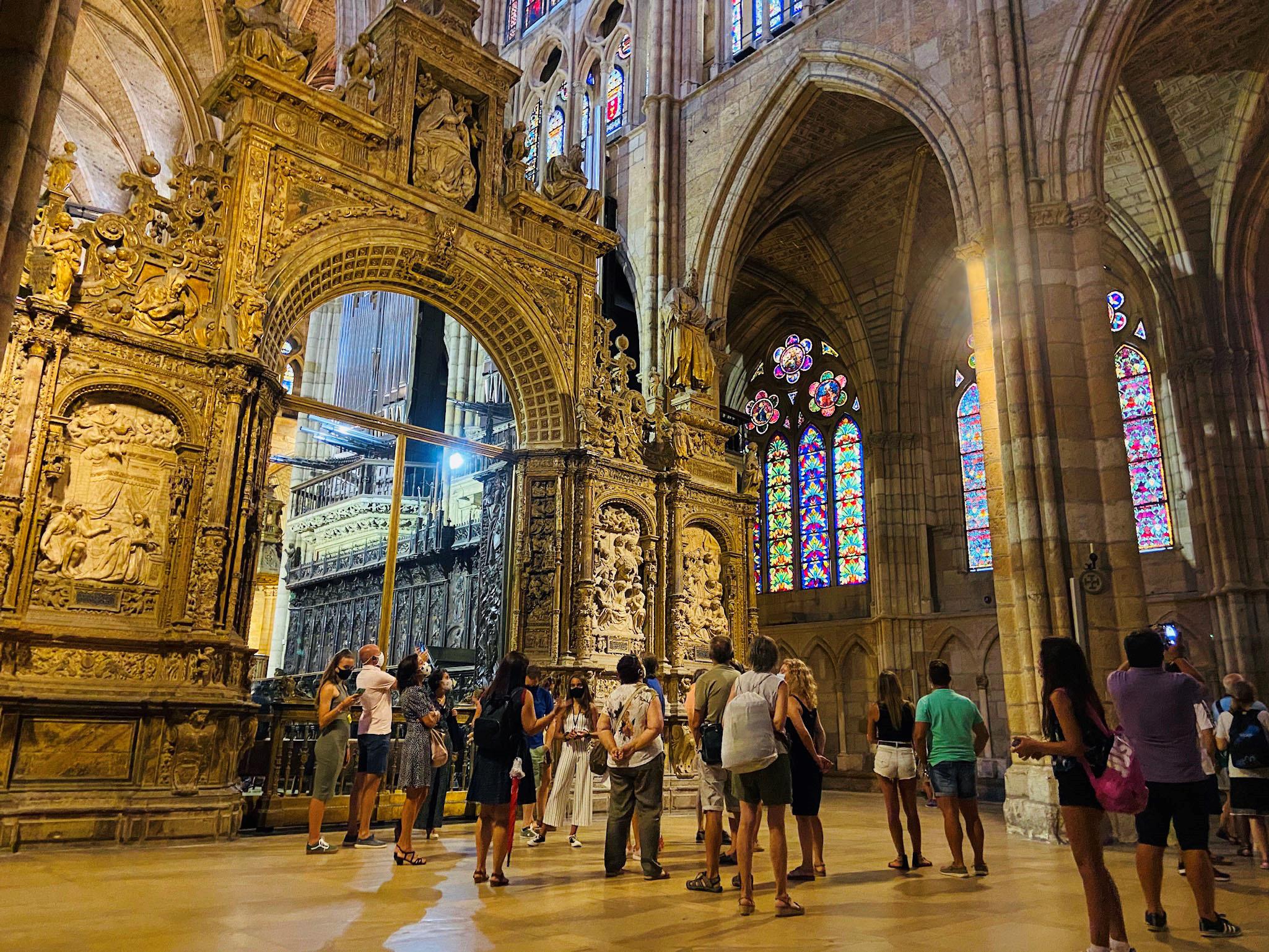 LEON-CATHEDRAL-FREE-TOUR-1
