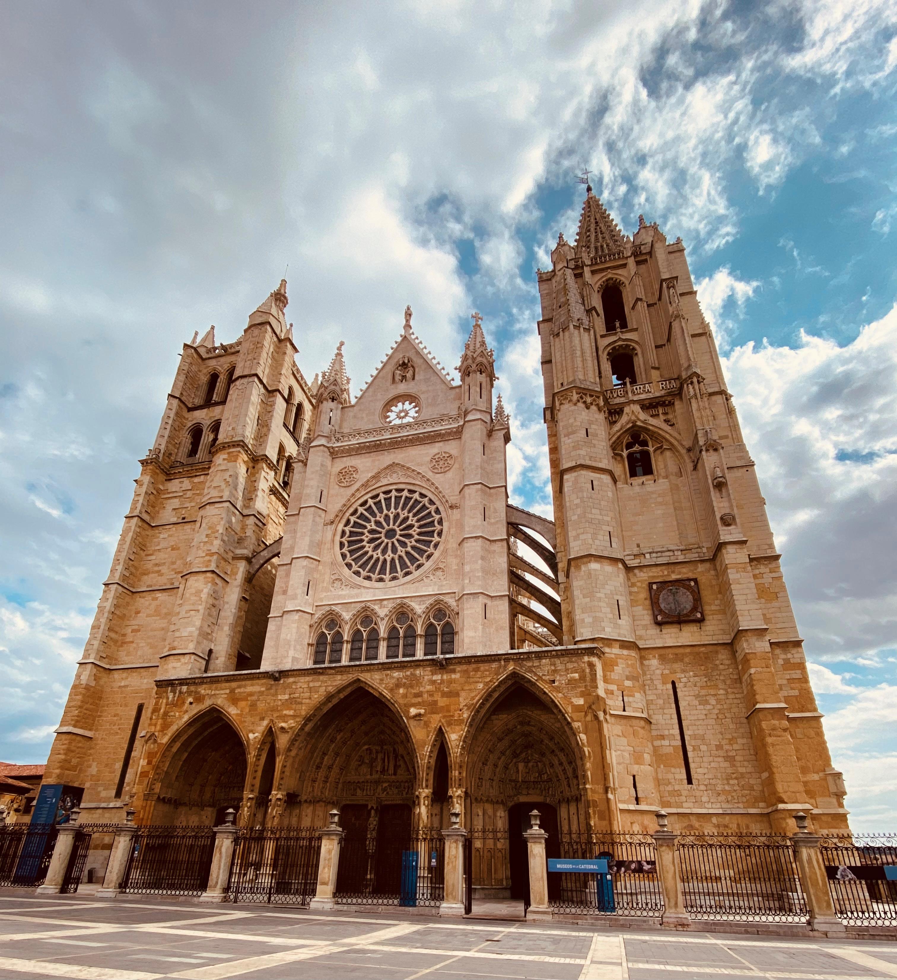 Free Tour Catedral de León 
