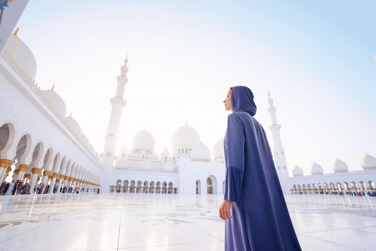 Mezquita Abu Dhabi y Ferrari World desde Dubái
