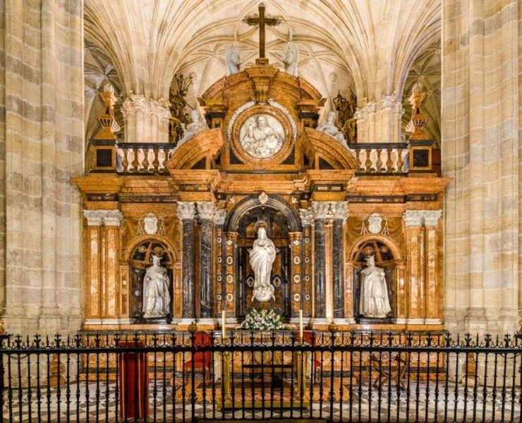 Visita-guiada-por-la-Fortaleza-Catedral-de-Almeria-2