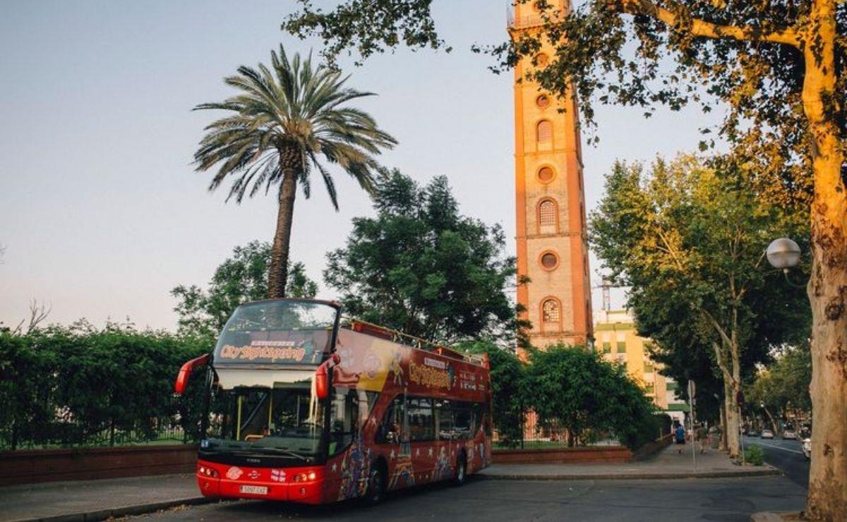 Seville tourist bus