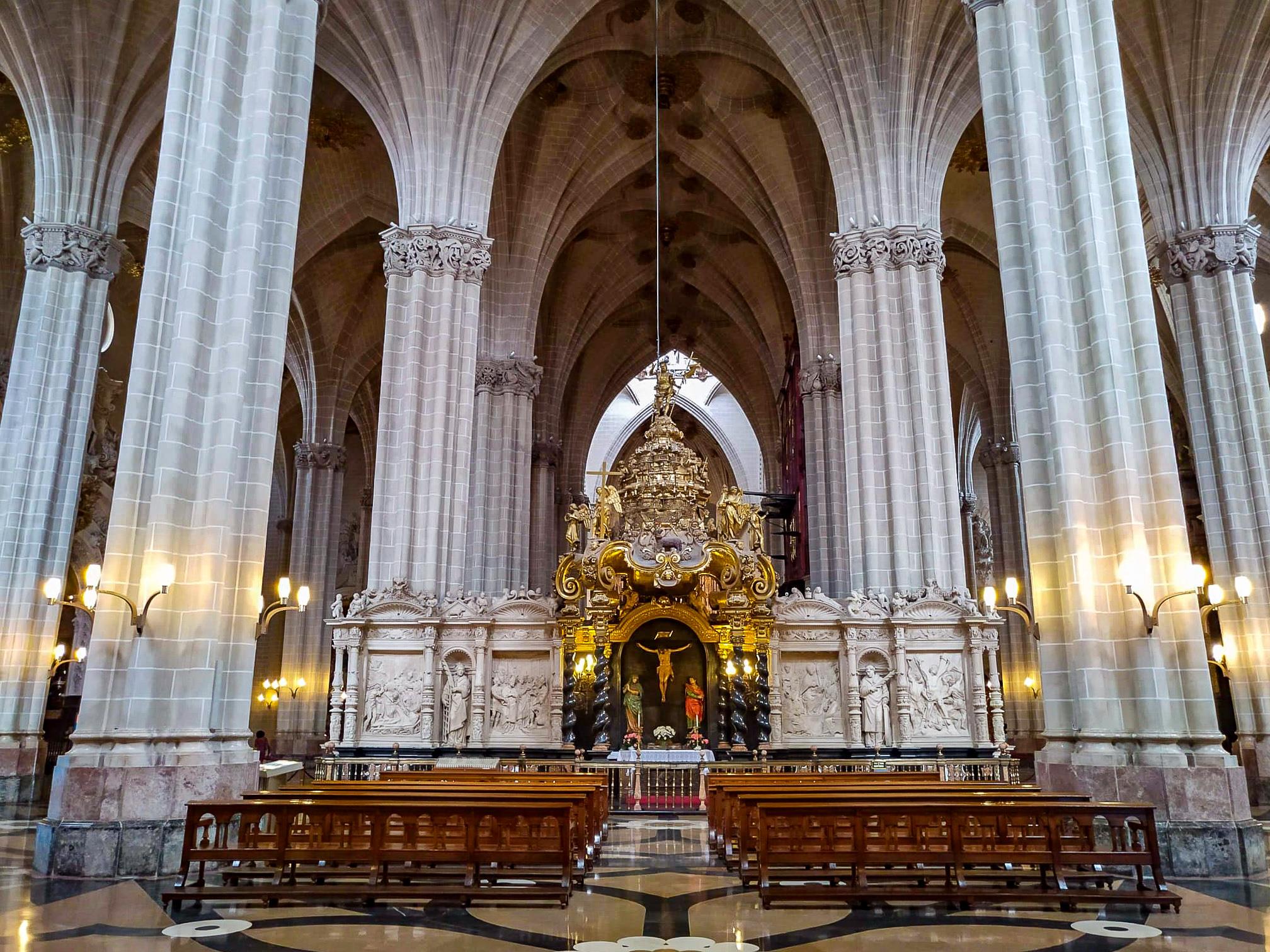 Free-tour-Cathedrals-of-Zaragoza-2