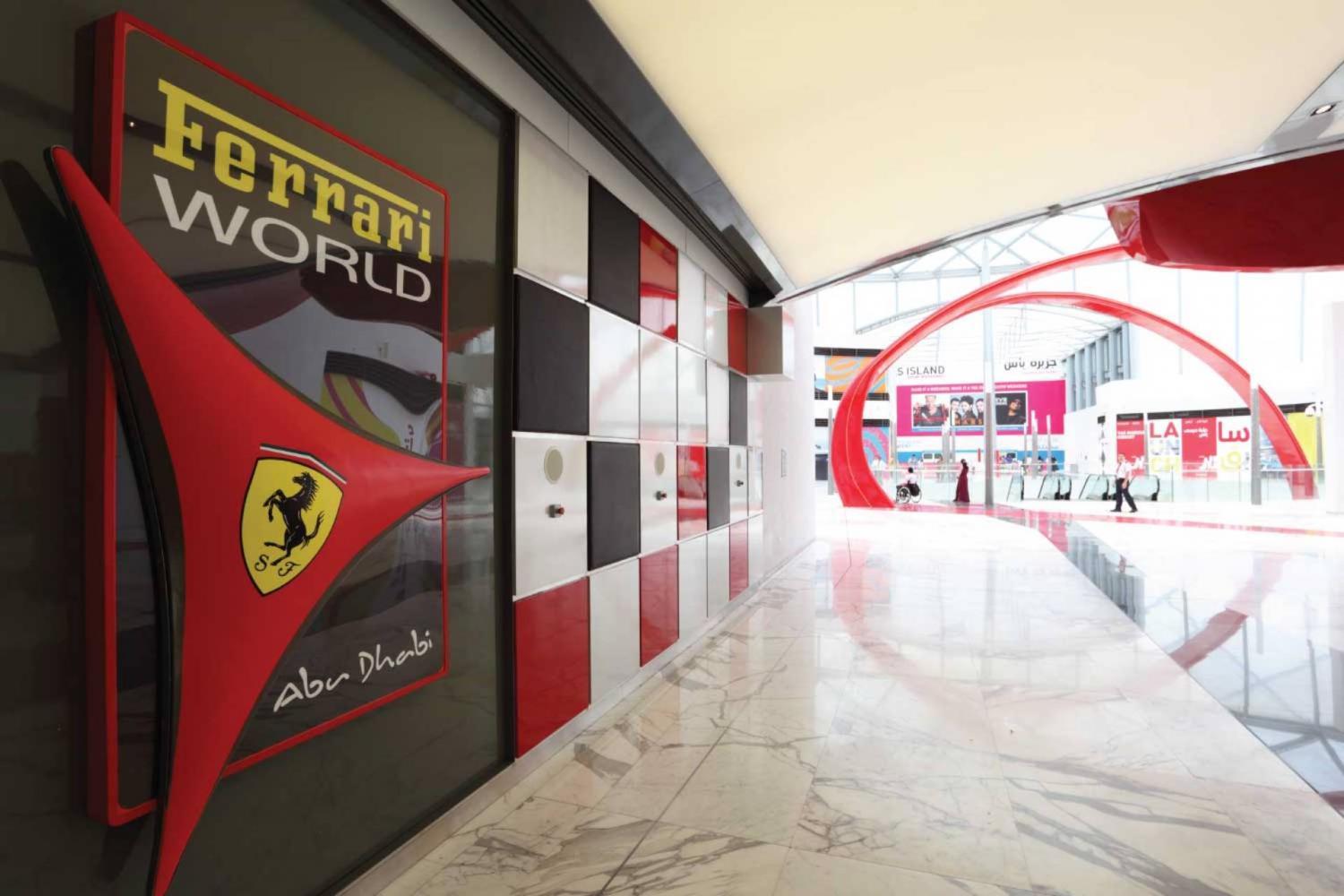 Abu-Dhabi-Mosque-&-Ferrari-World-from-Dubai-5
