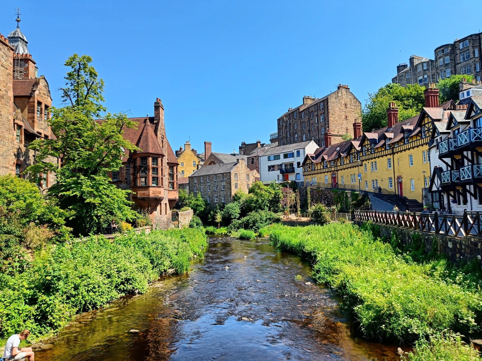 Free Tour New Town and Dean Village
