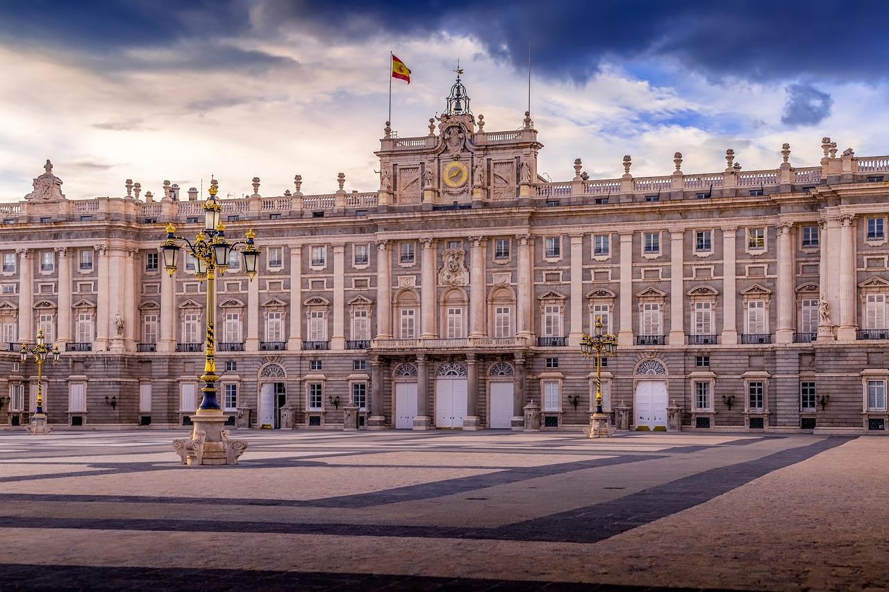 Essential-Madrid:-Prado-Museum-and-Royal-Palace-34