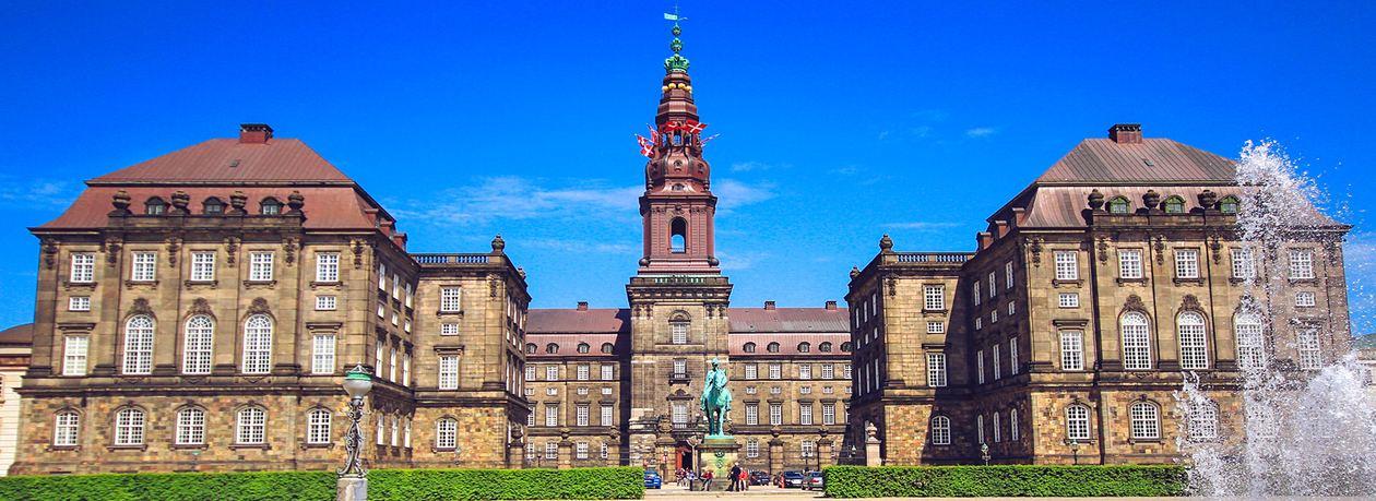 Christiansborg-Palace-Guided-Tour-2