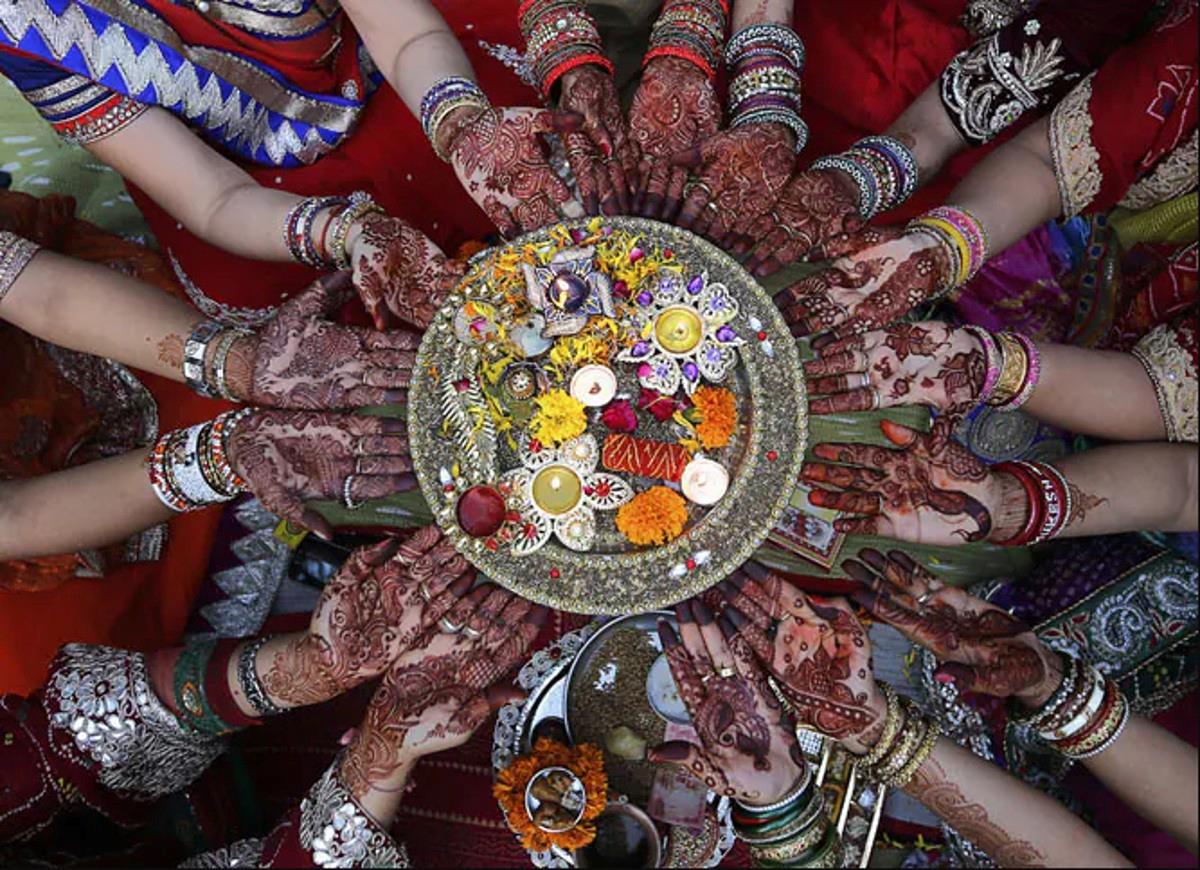 Celebracion-Teej-Festival-de-la-Mujer-de-Nepal-2