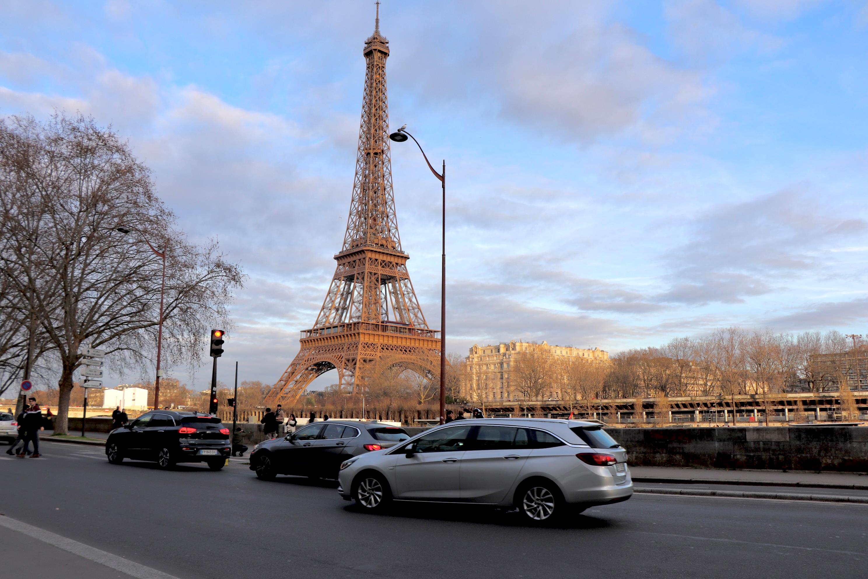 Free-Tour-Historia-y-Fotografias-Torre-Eiffel-3