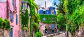 Montmartre and Sacred Heart Free Walking Tour
