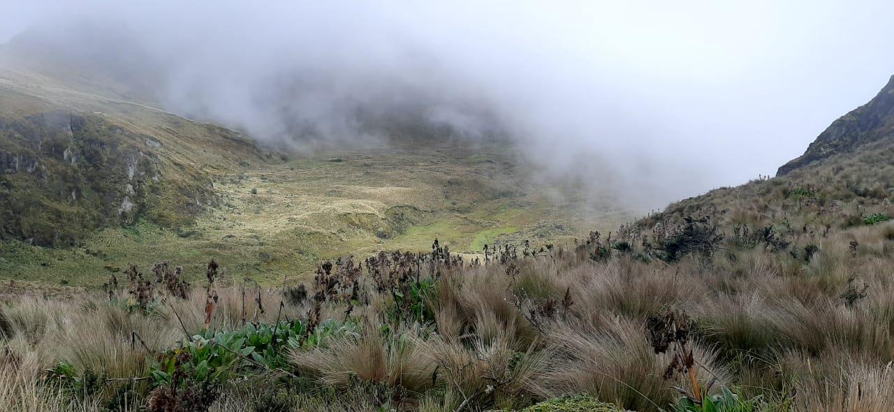 Trekking-to-Cerro-Igualata---Urku-Igualata-3