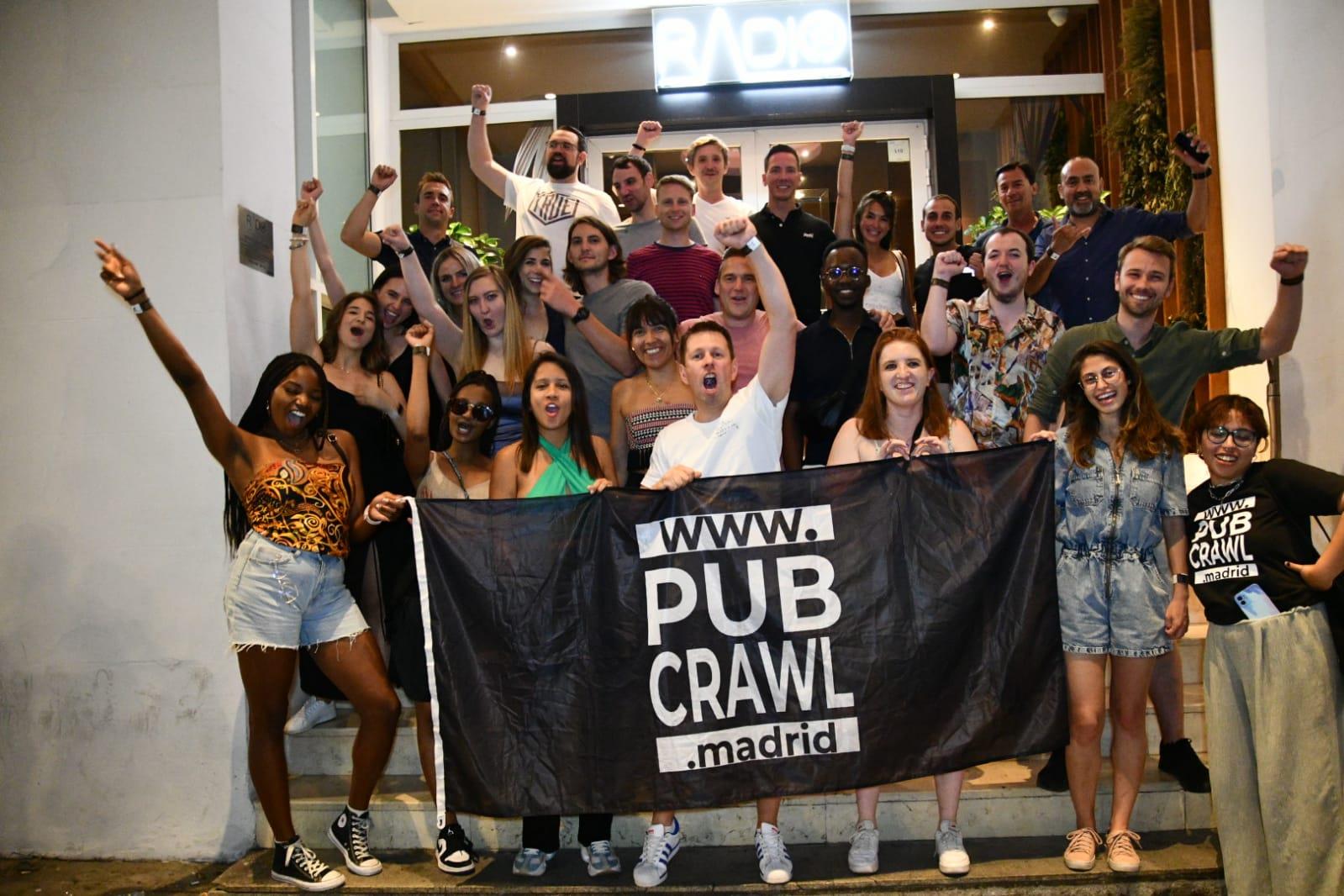 Pub-Crawl-Madrid-Meet-International-Party-5