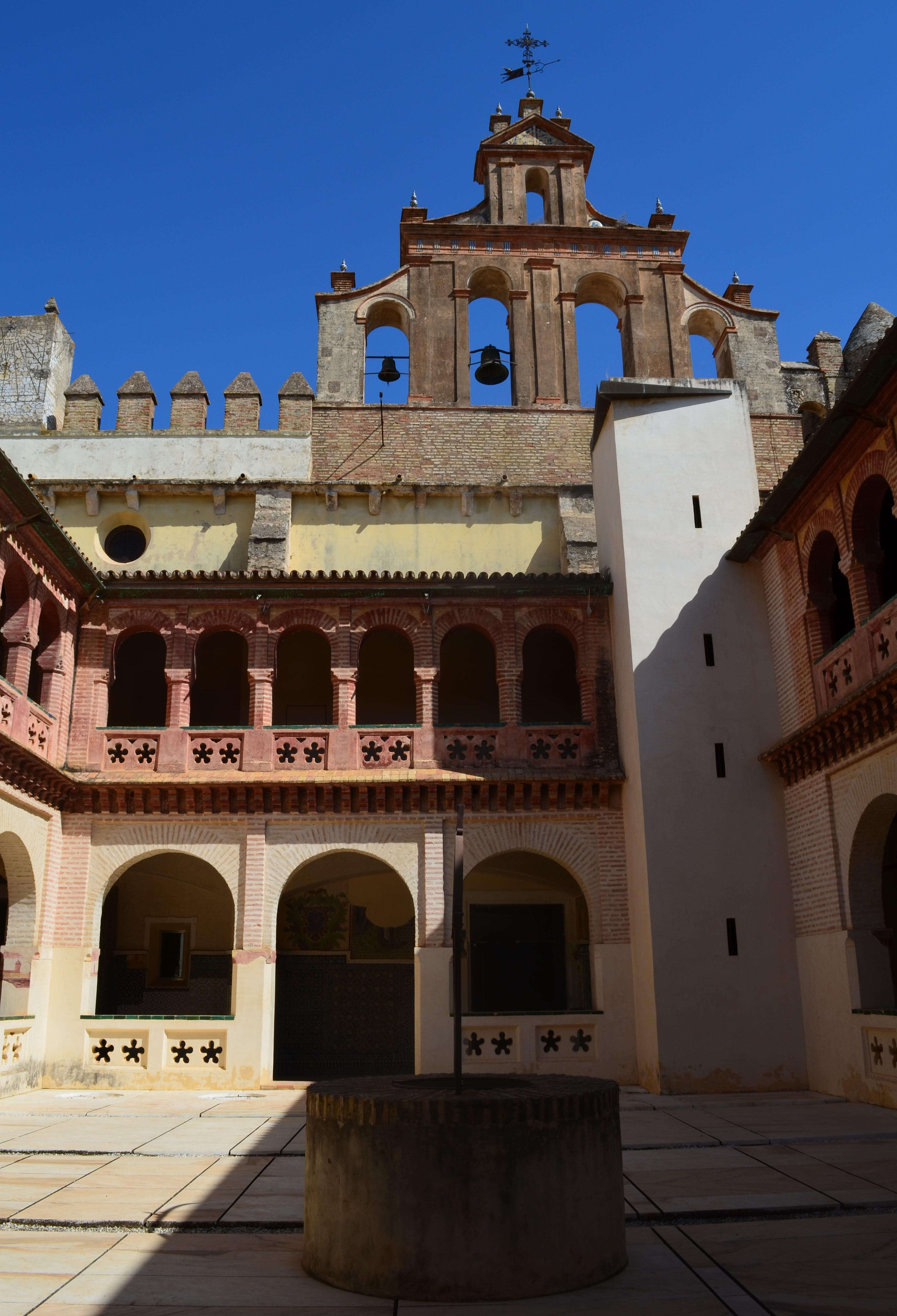 Visita-Guiada-Monasterio-de-San-Isidoro-del-Campo-2