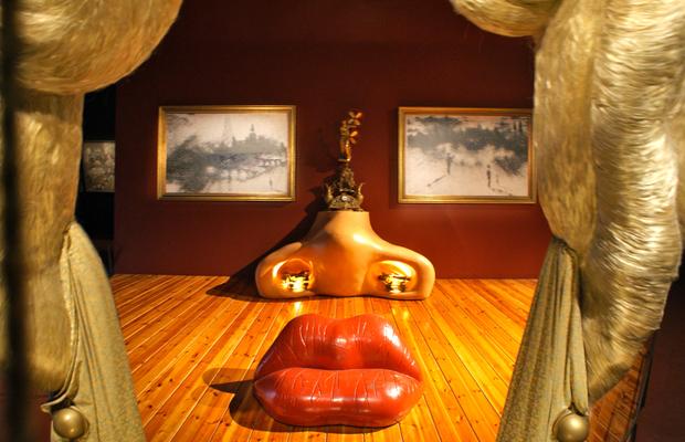 Excursión Museo Dalí con visita guiada por Girona