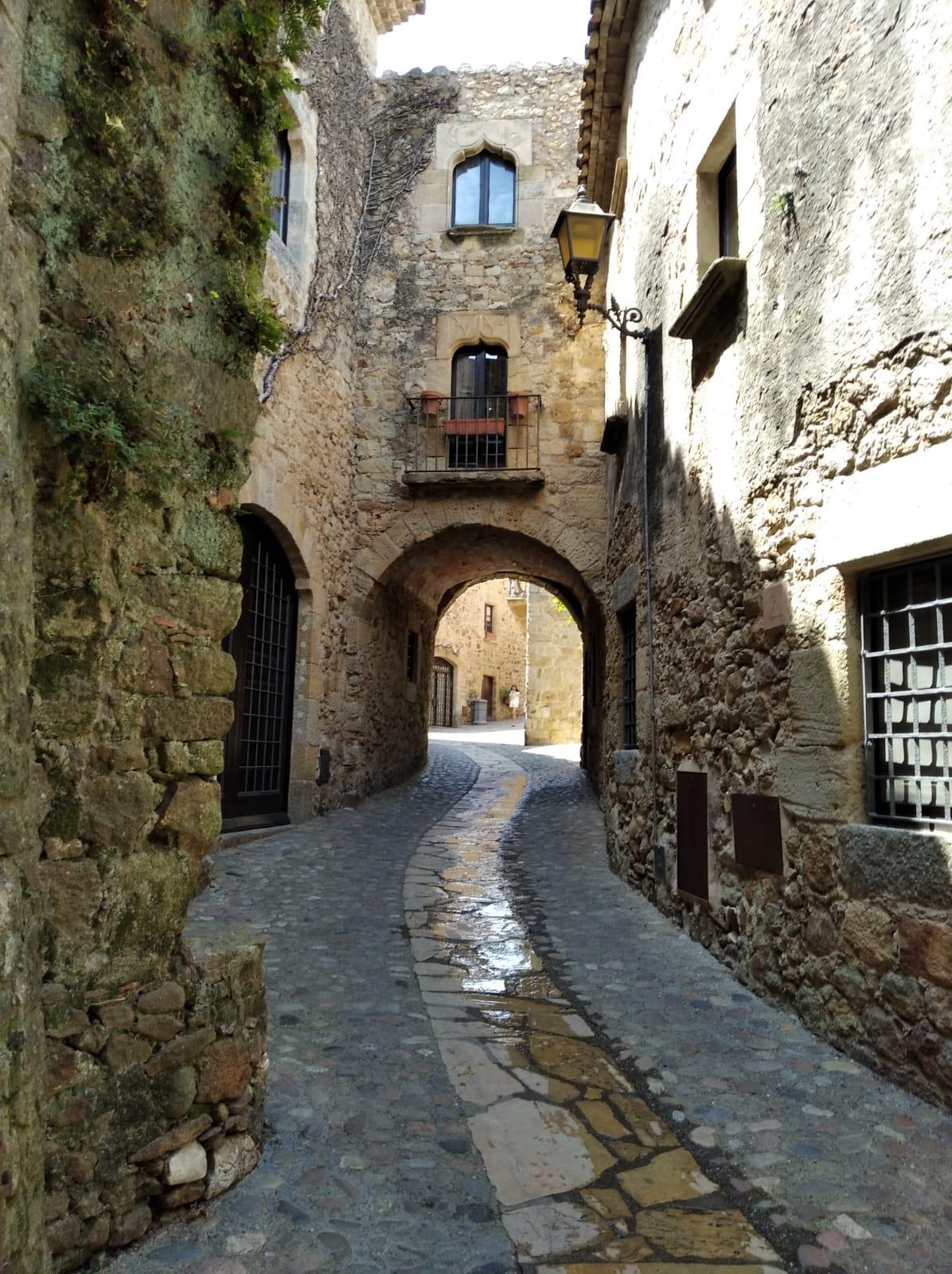 Tour-por-los-pueblos-medievales-de-Girona-8