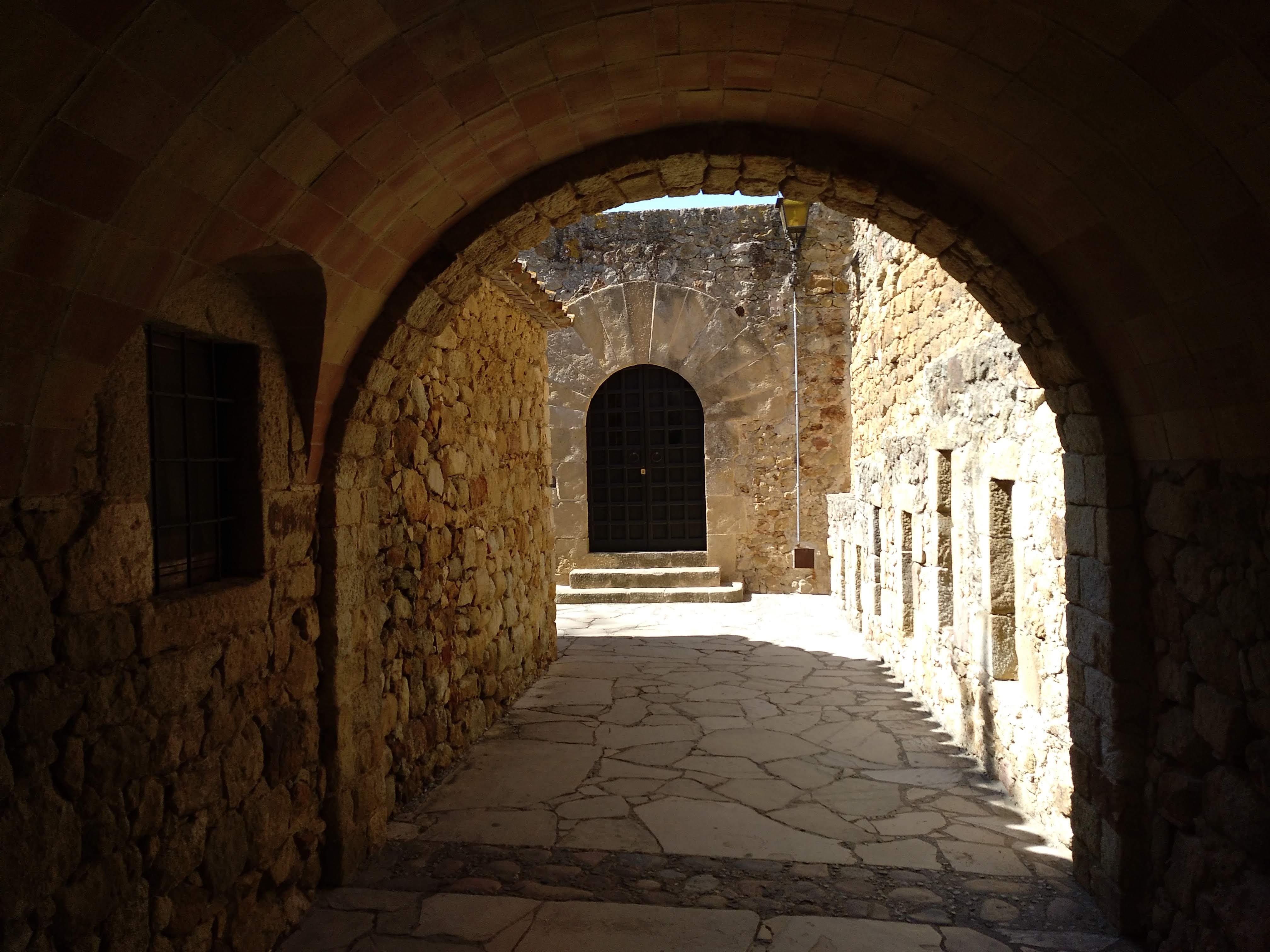 Tour-por-los-pueblos-medievales-de-Girona-2