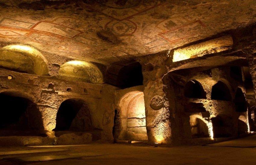 Basilicas-and-Secret-Underground-Catacombs-Tour-2