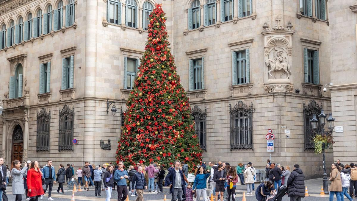 Free Christmas tour through the heart of Barcelona