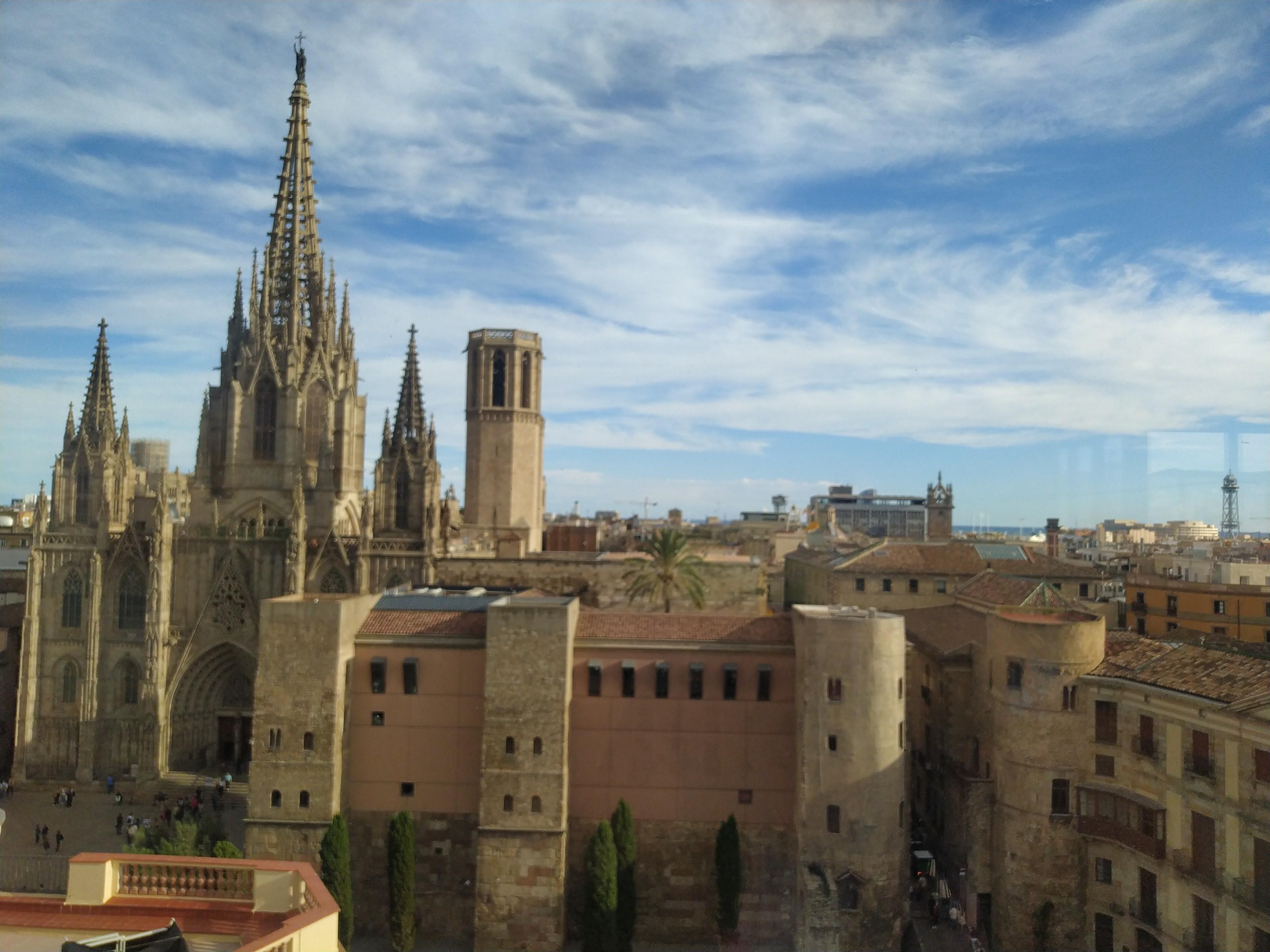 Free-Christmas-tour-through-the-heart-of-Barcelona-2