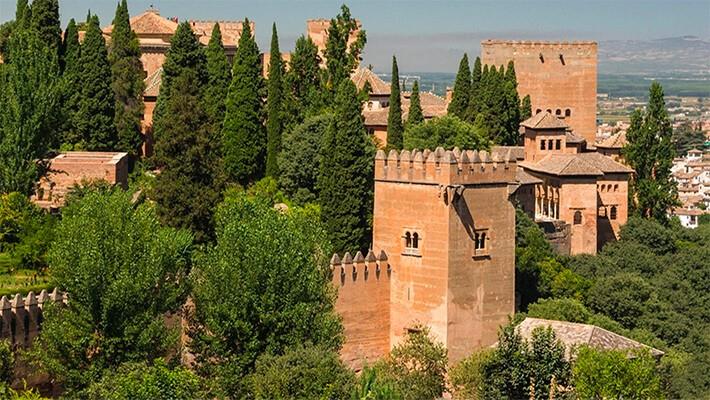 visita-guiada-alhambra-palacios-nazaries-generalife-5