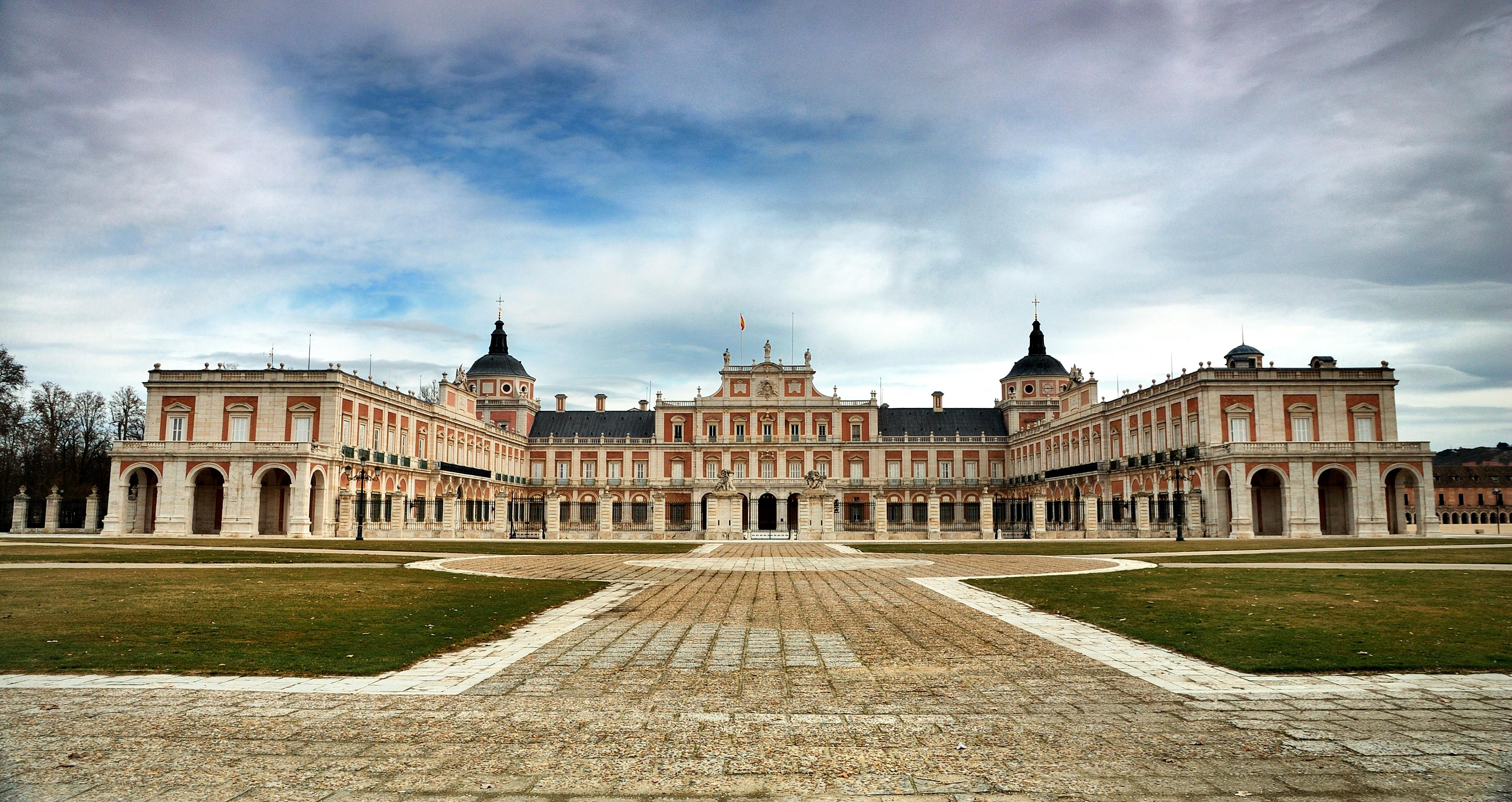 Guided visit to the Palace of Aranjuez 
