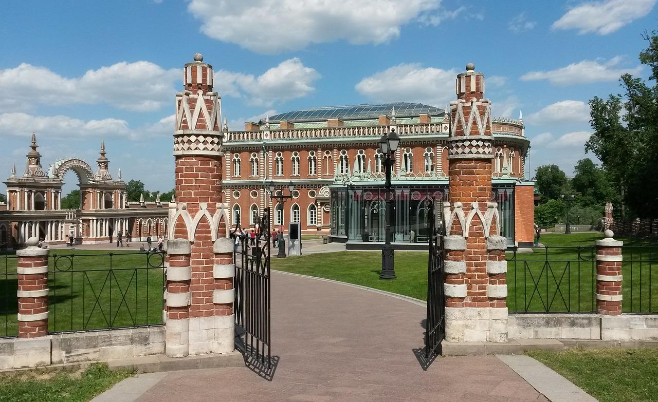 russian-tsars-parks-guided-tour-1