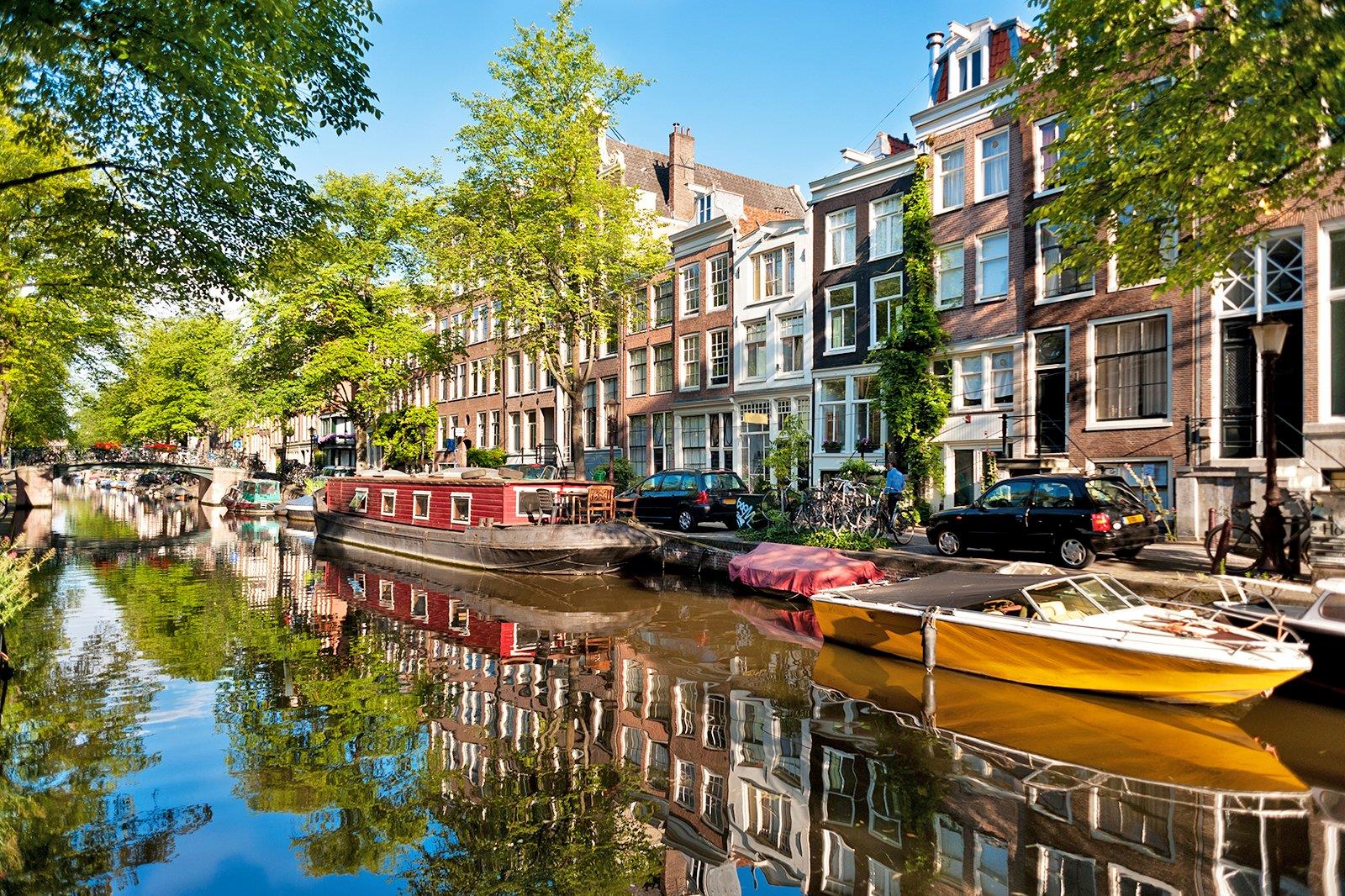 Full-Day-Amsterdam-with-bike,-boat-and-lunch-3