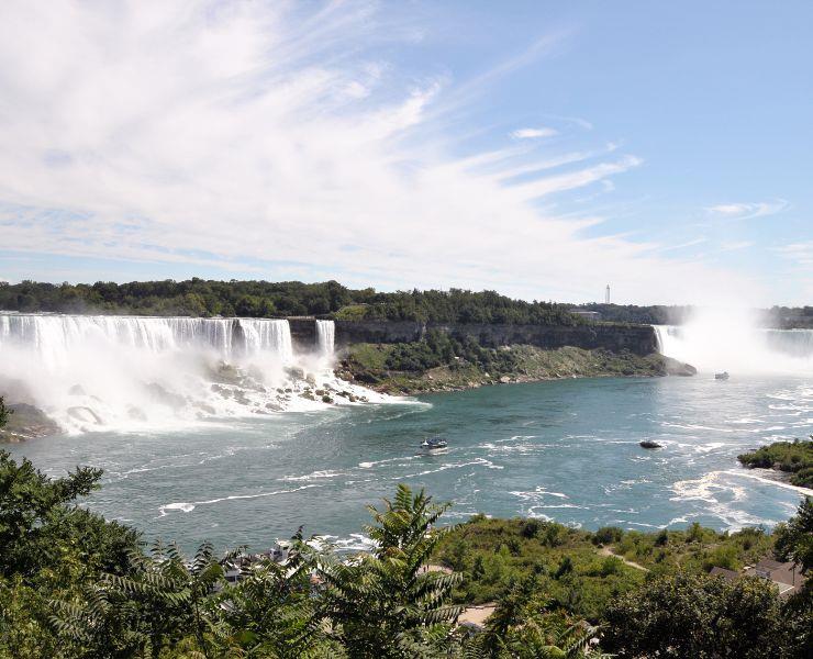Tour-a-pie-por-las-cataratas-del-Niagara-3
