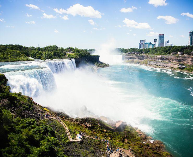 Tour-a-pie-por-las-cataratas-del-Niagara-2