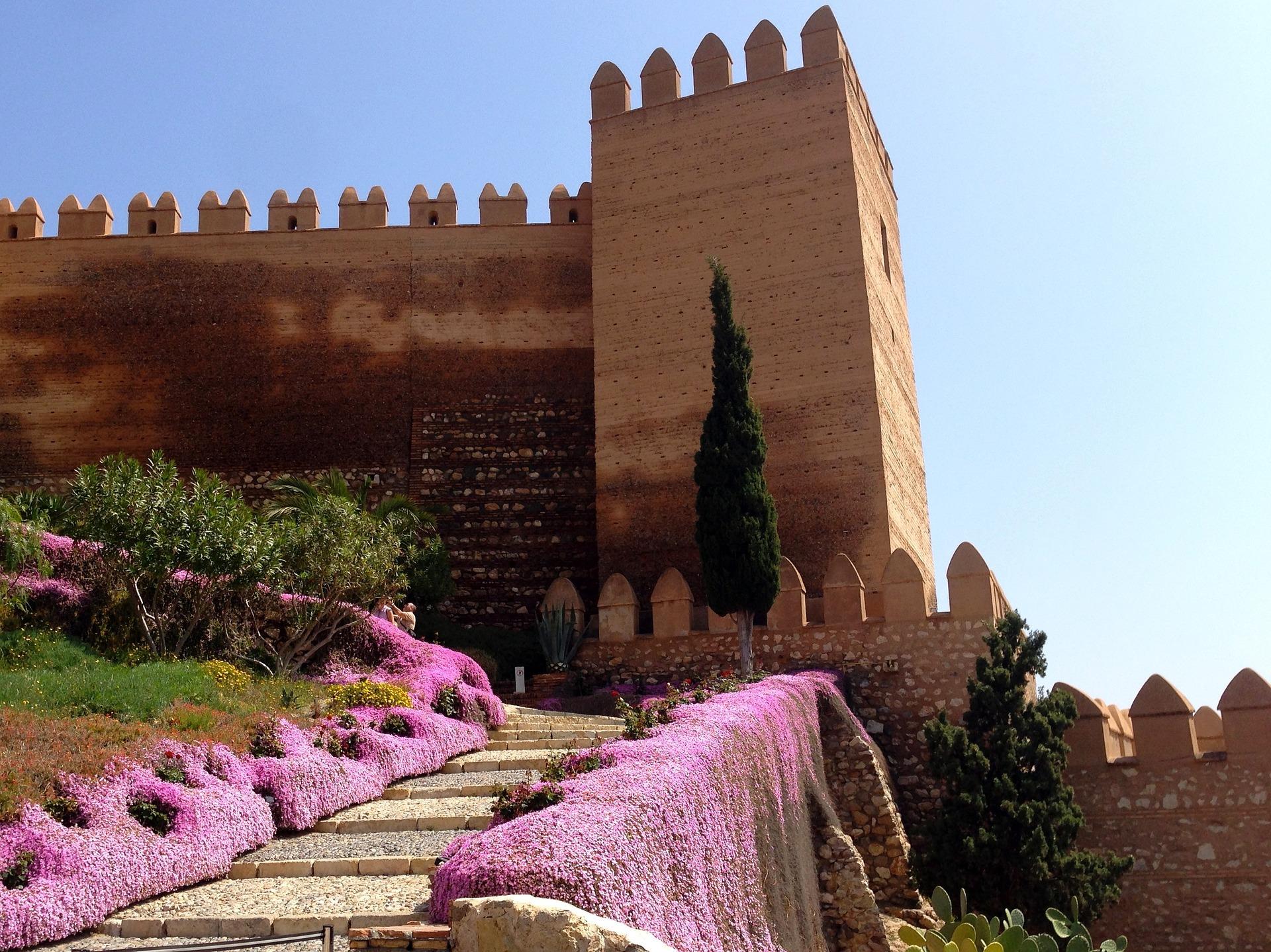 Guided-visit-to-the-Alcazaba-of-Almeria-7