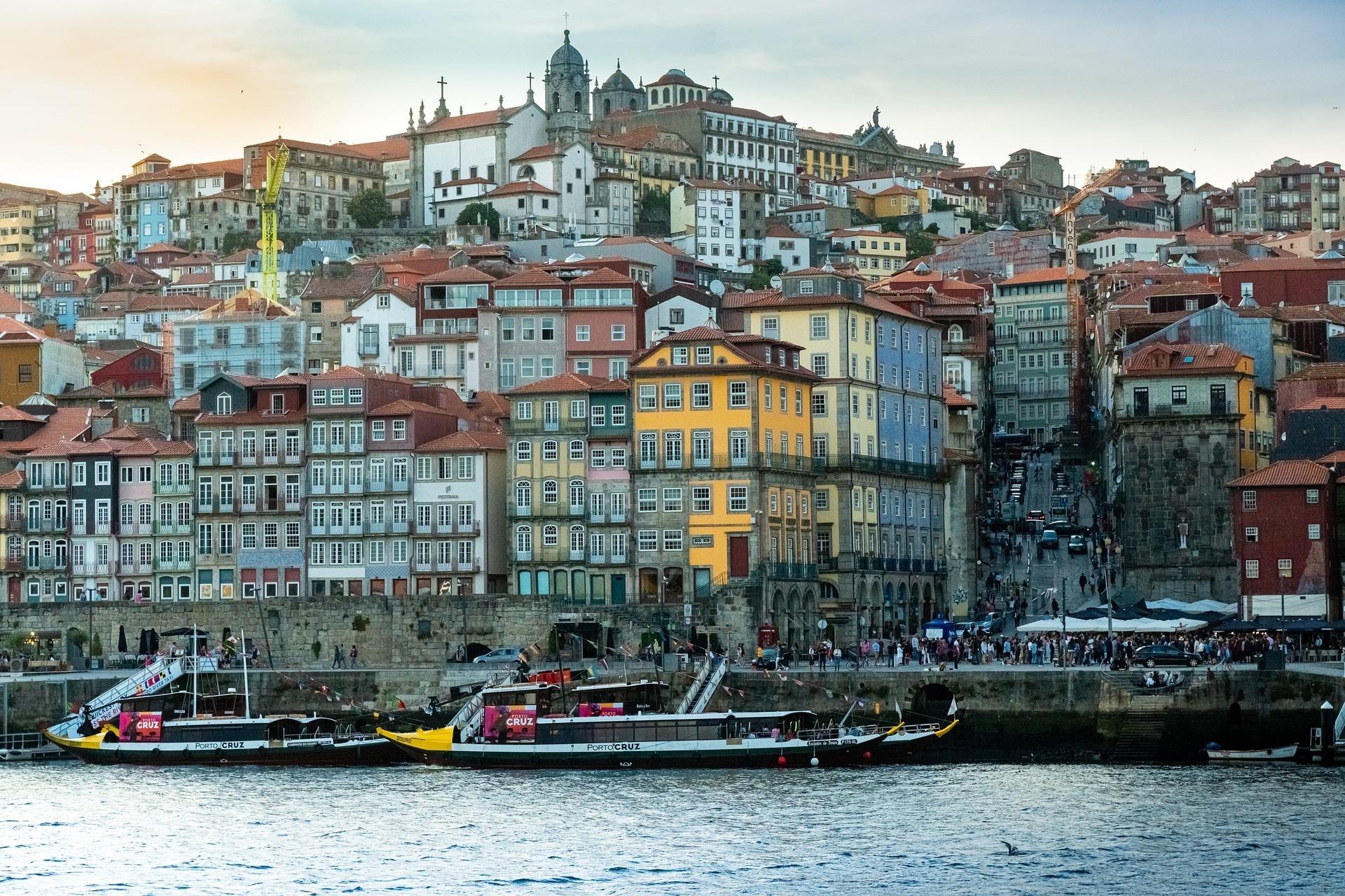 Porto-Private-Tour-with-Spanish-Tour-Guide-2