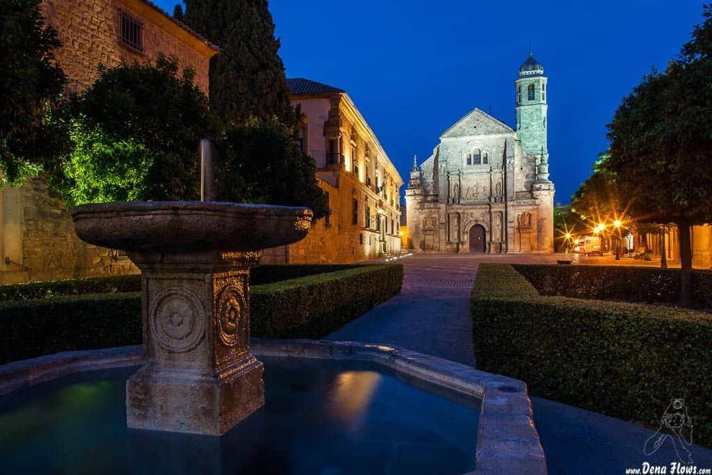 Free-Night-Tour-in-Ubeda-the-illuminated-city-7