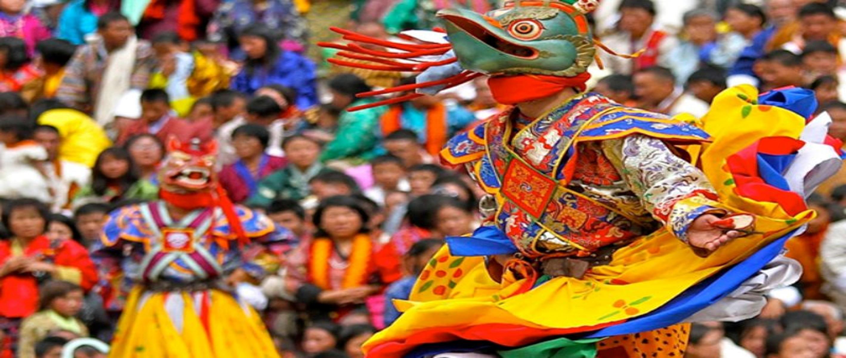 Punakha-Tshechu-Festival-Tour-in-Bhutan-1