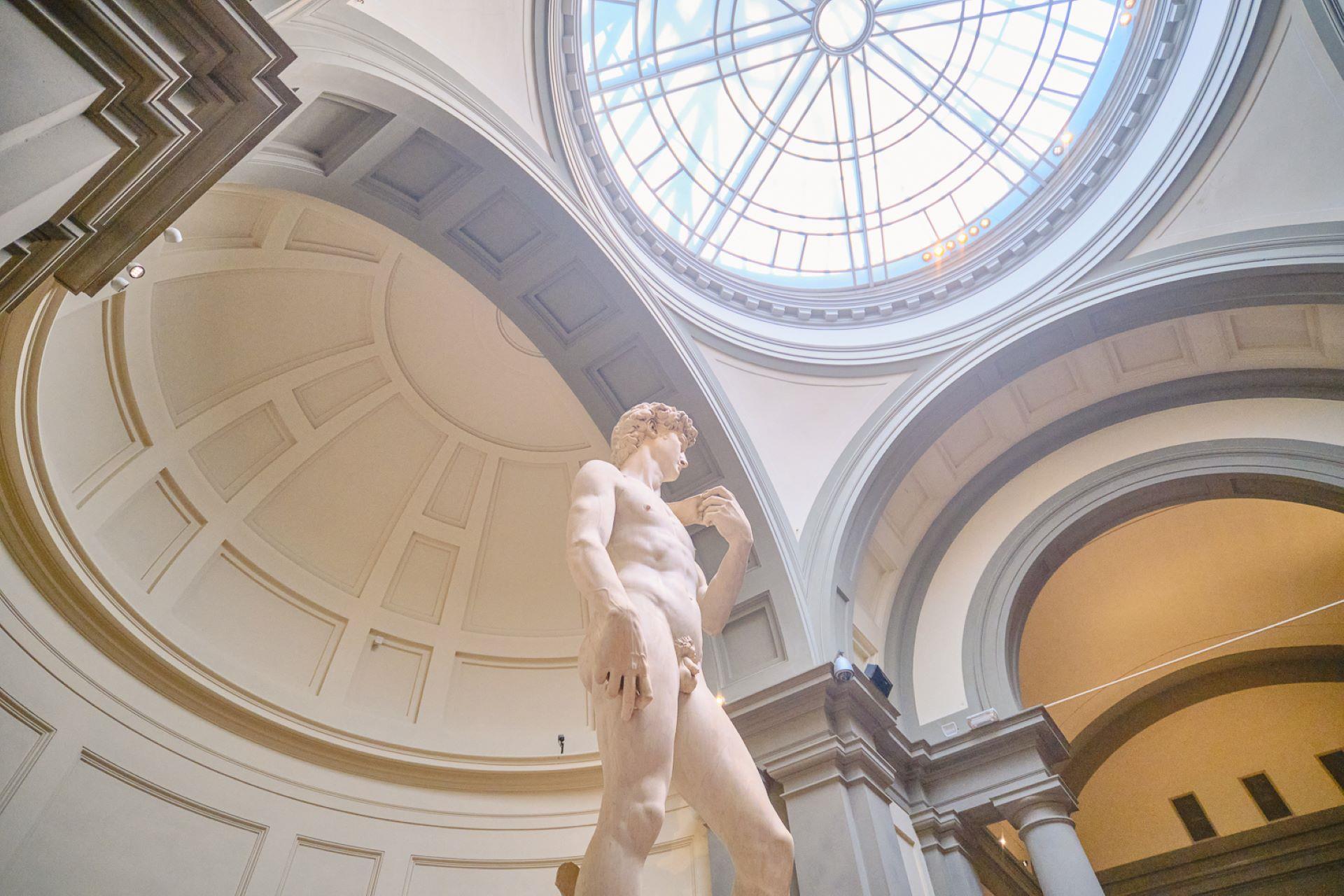 florence-accademia-gallery-tour-11