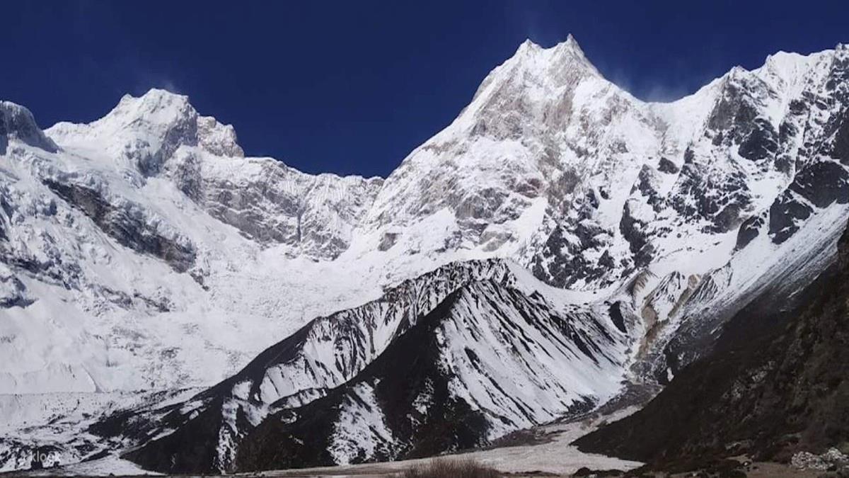  Mt.Larkya Peak climbing