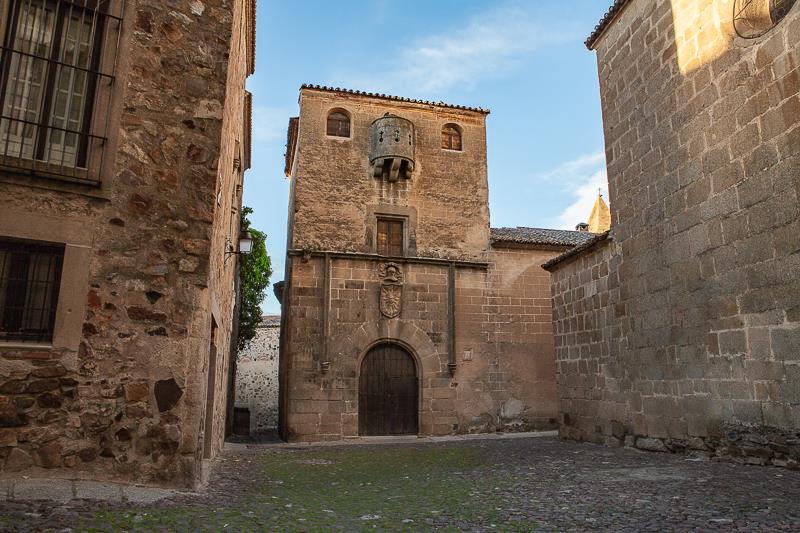 Free-Tour-Misterios-y-Leyendas-de-Caceres-3