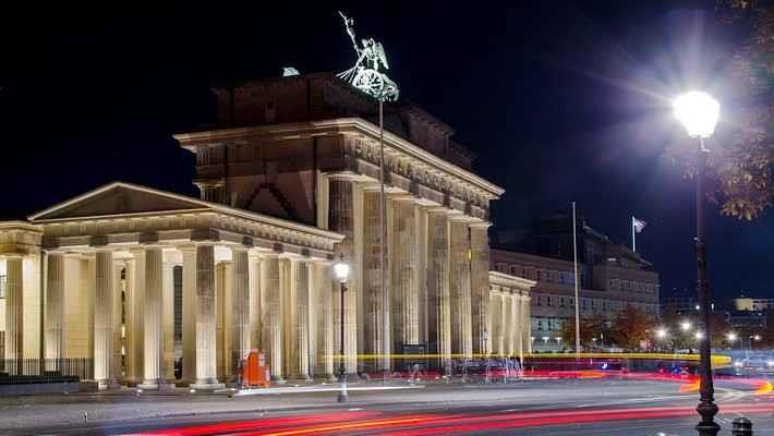 berlin-by-night-tour-4