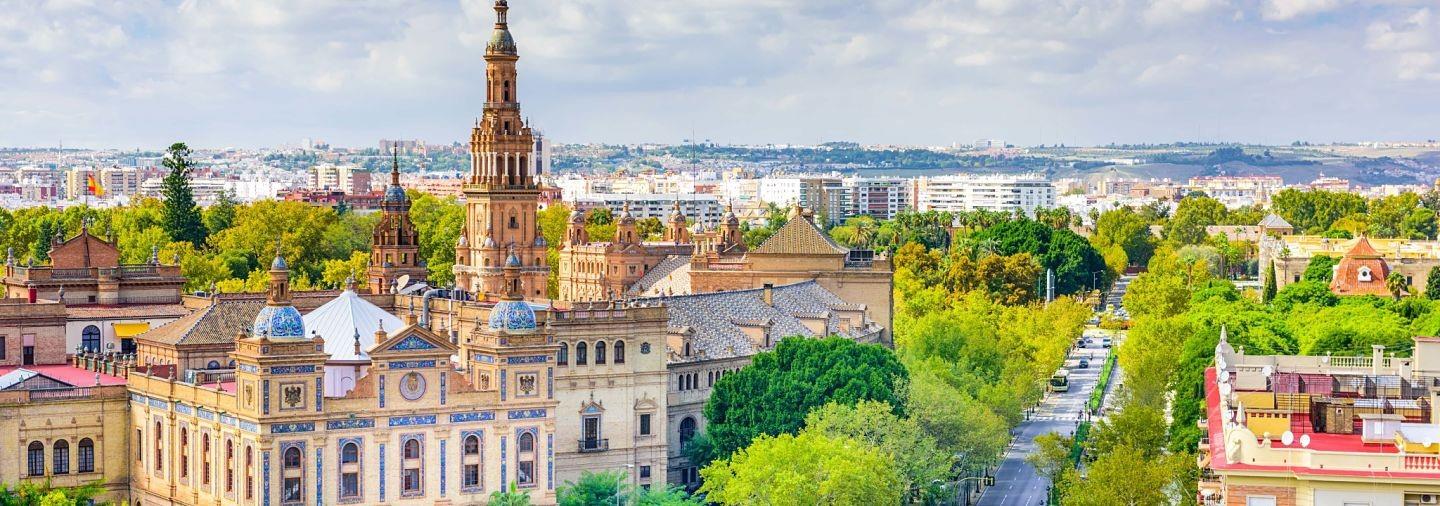 Visita a Sevilla e imprescindibles desde Málaga