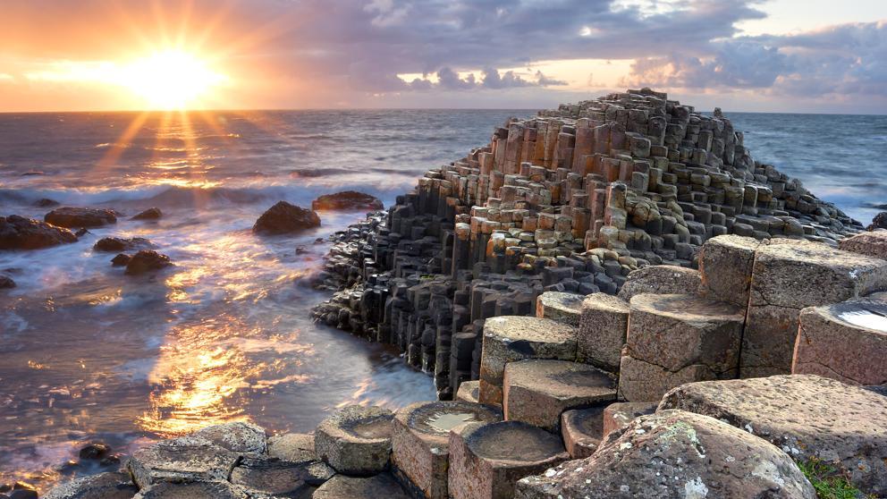 Giant's-Causeway-Day-Trip-from-Belfast-1