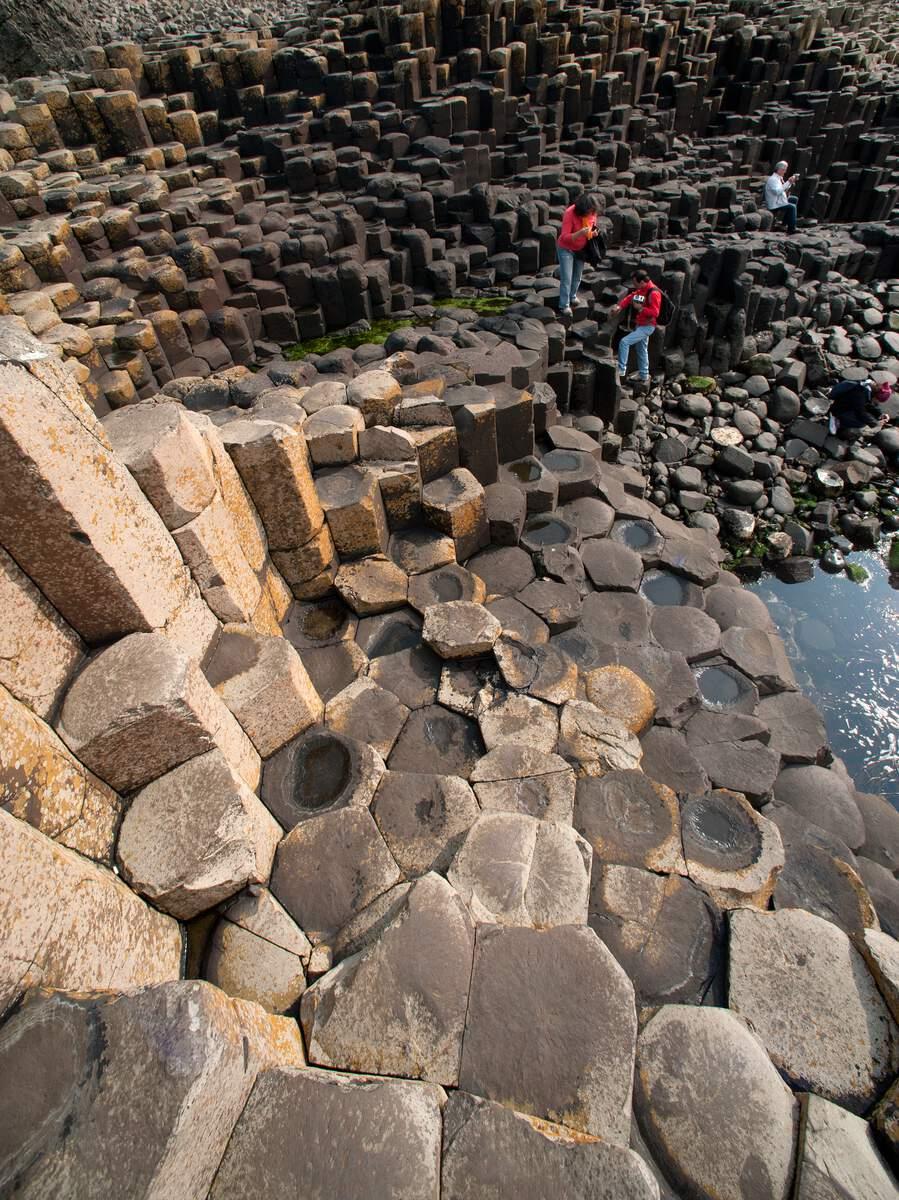 Giant's-Causeway-and-Belfast-Tour-from-Dublin-5