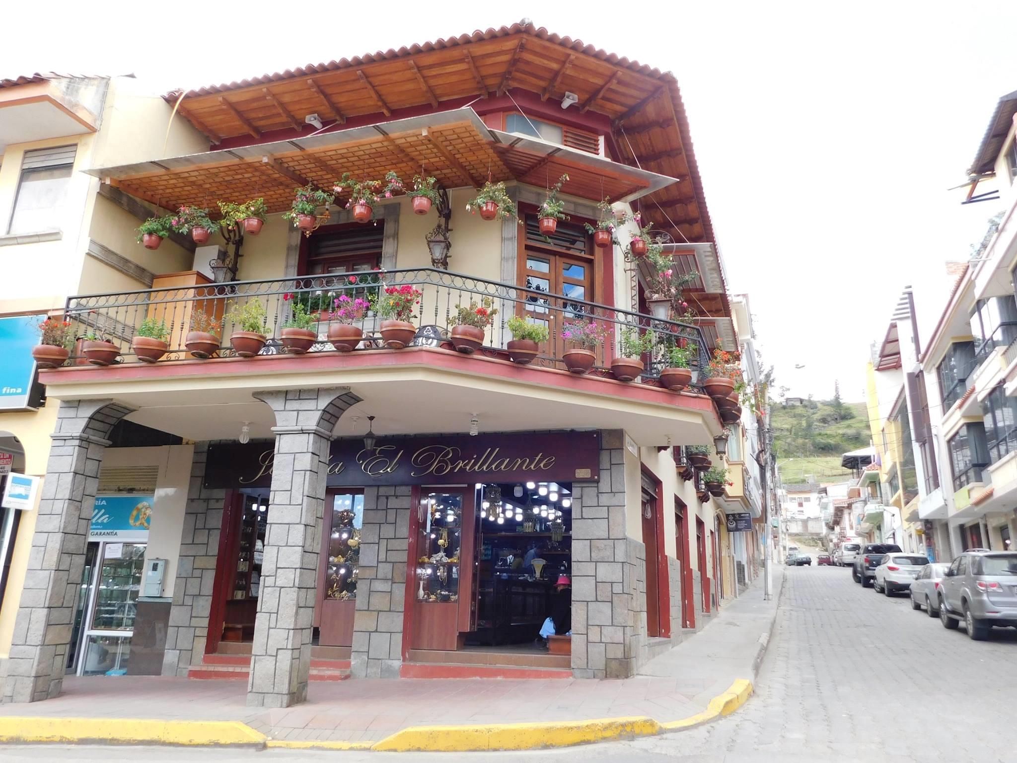 Excursion-9-Dias-Quito:-Tierra-de-Mares-y-Rios-4