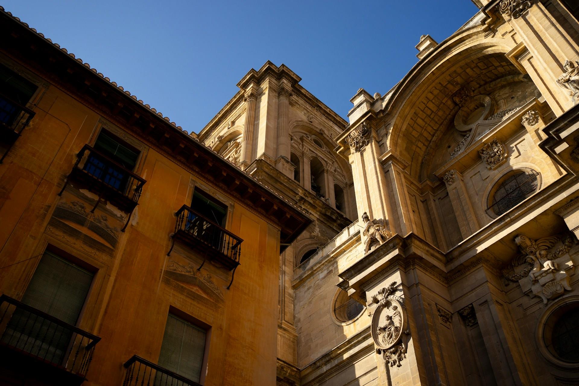 Tour-por-la-Catedral-de-Granada-3