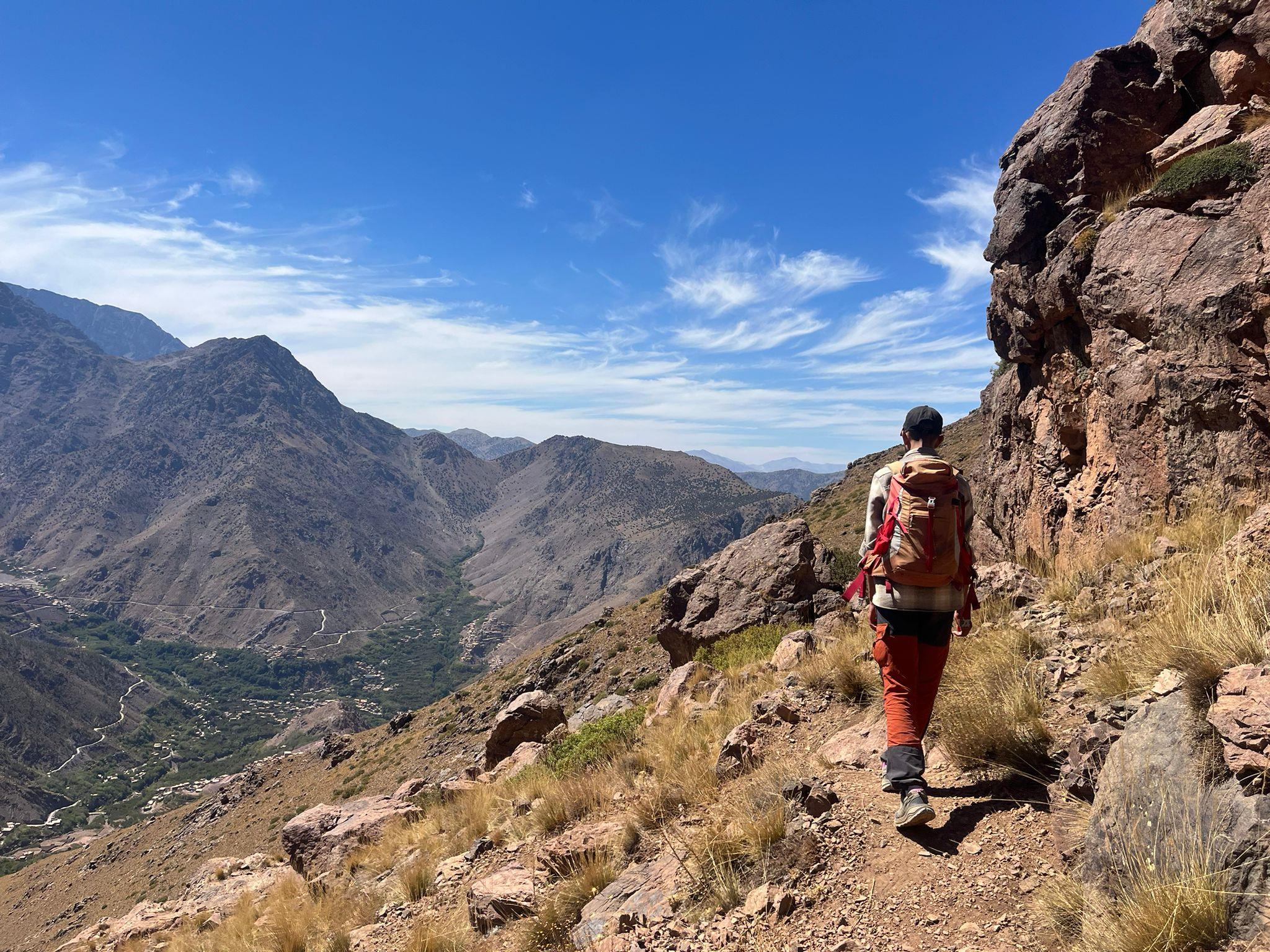 Caminata-de-un-dia-por-las-montanas-del-Atlas-1