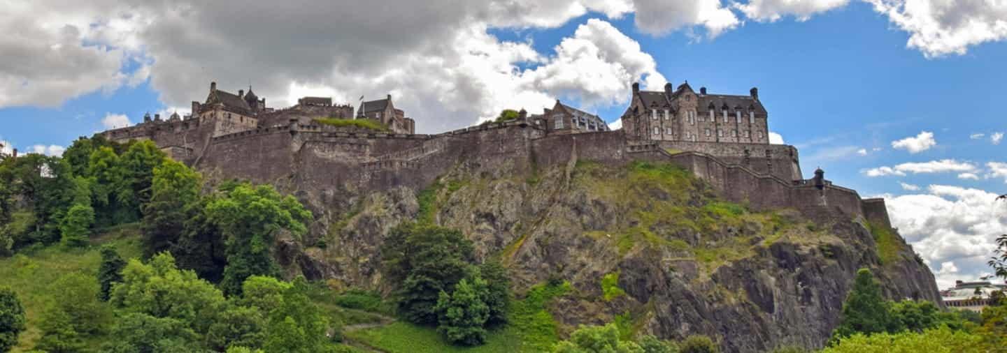 Edinburgh Castle Tour with tickets