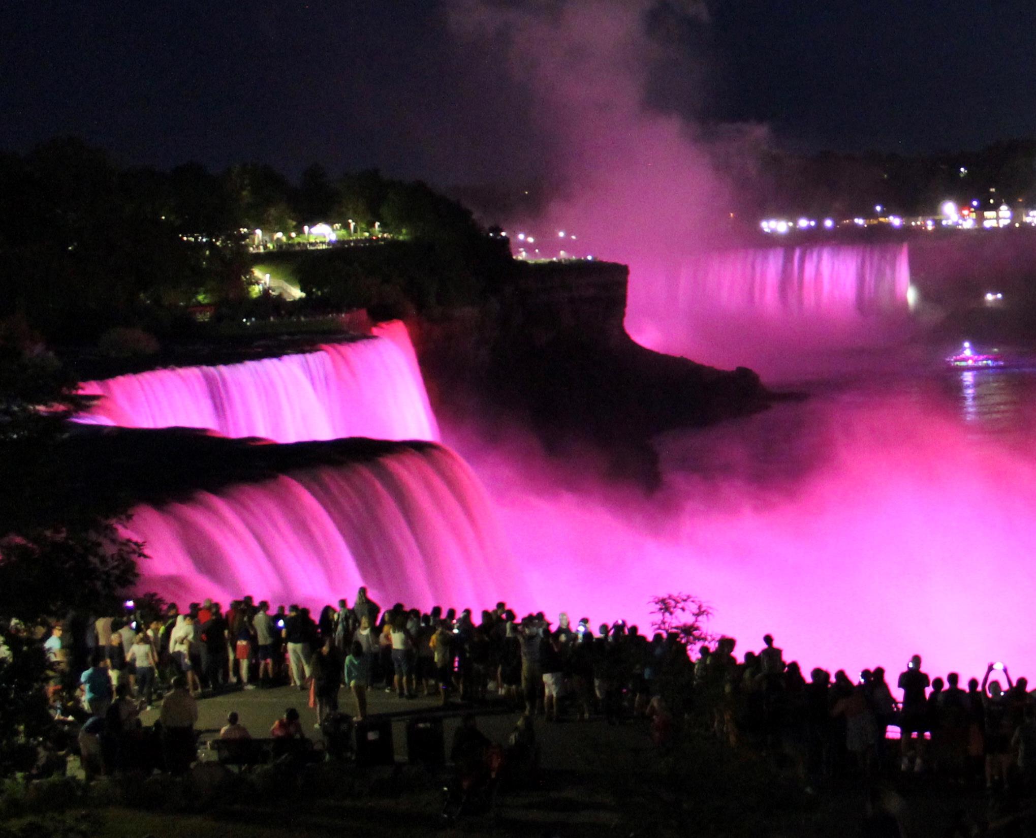 Niagara Falls Day Trip from New York