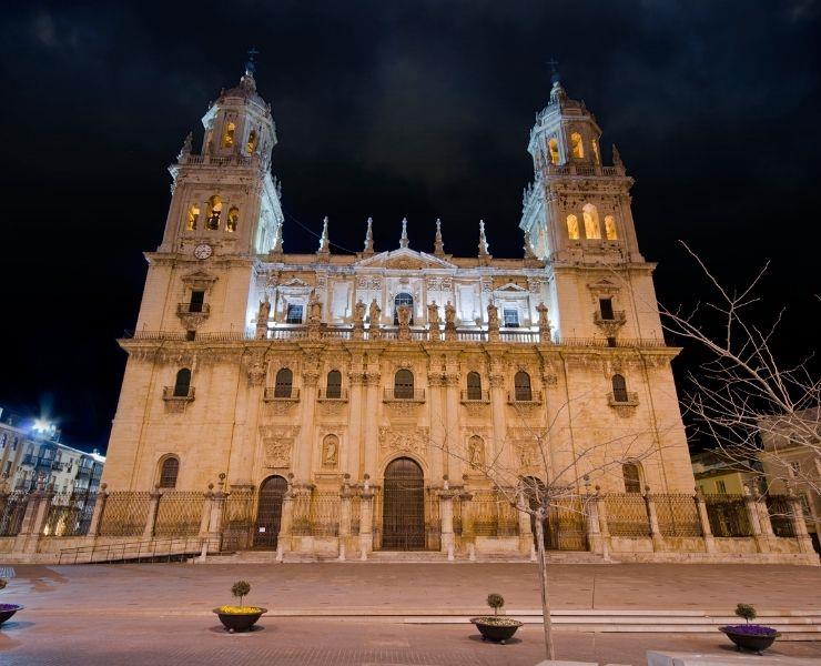 Tour-of-mysteries-and-legends-of-Jaen-3