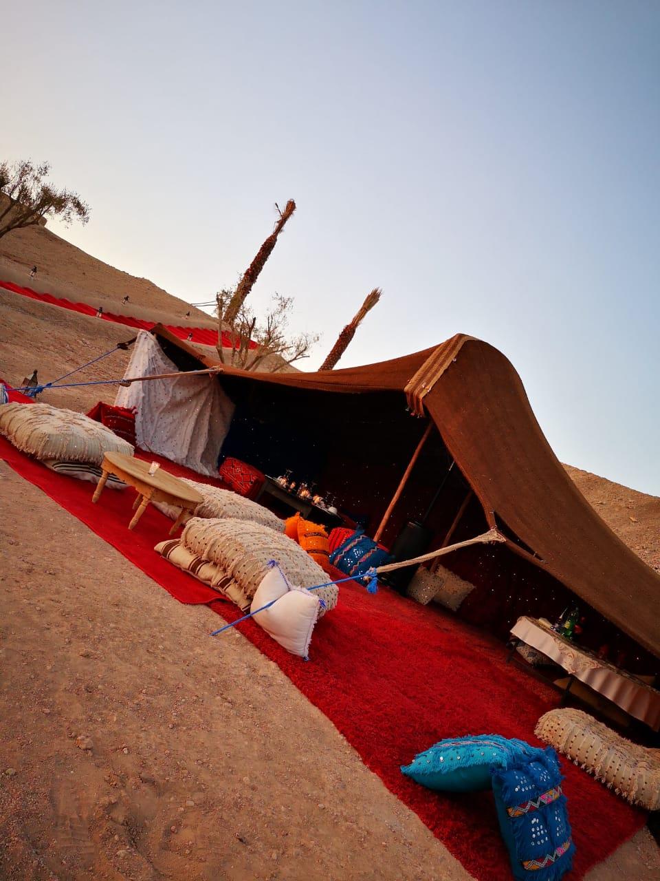 Camel-Ride-Experience-at-Agafay-Desert-with-dinner-12