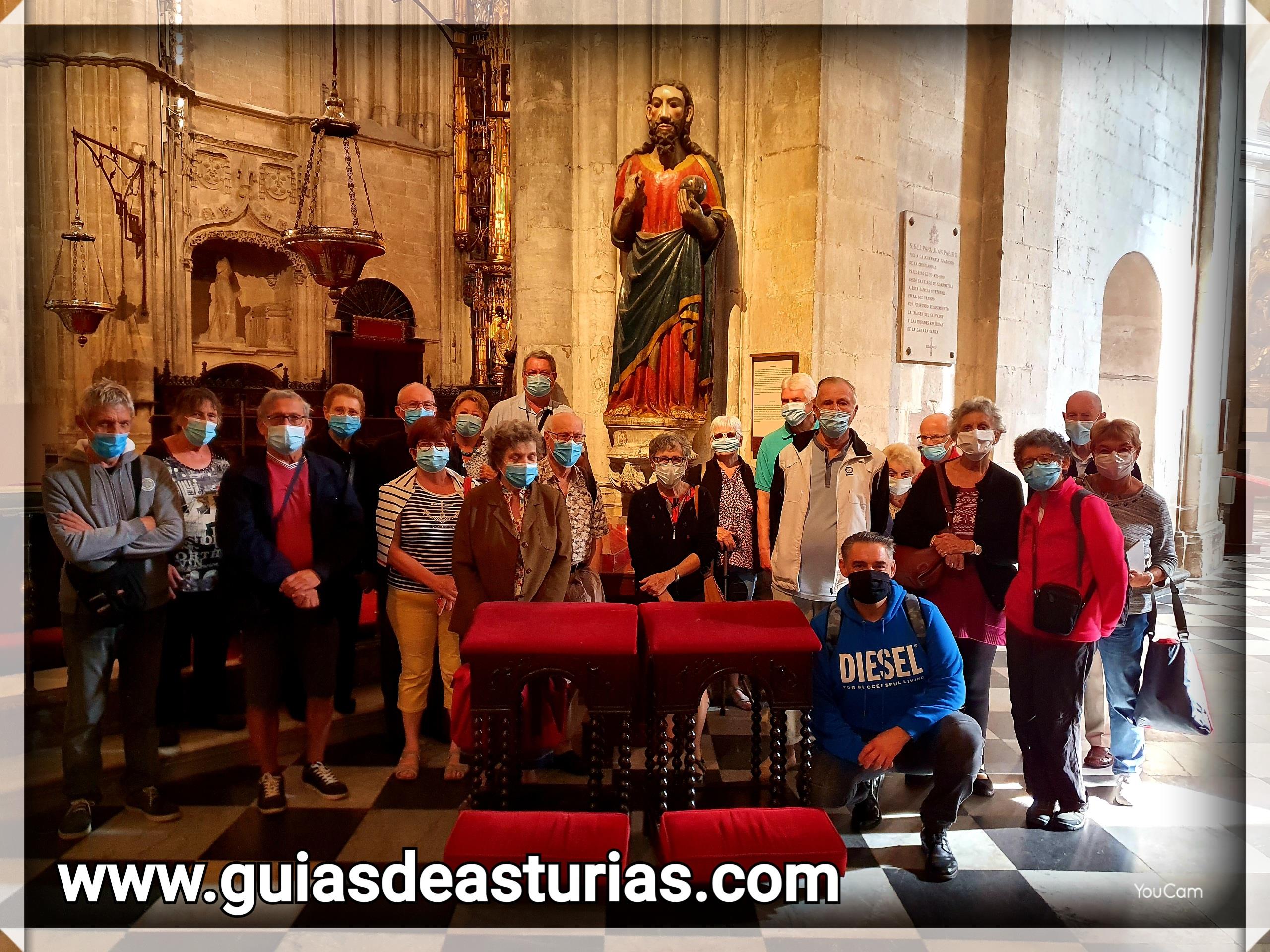The Best of Oviedo Private Tour with Tickets