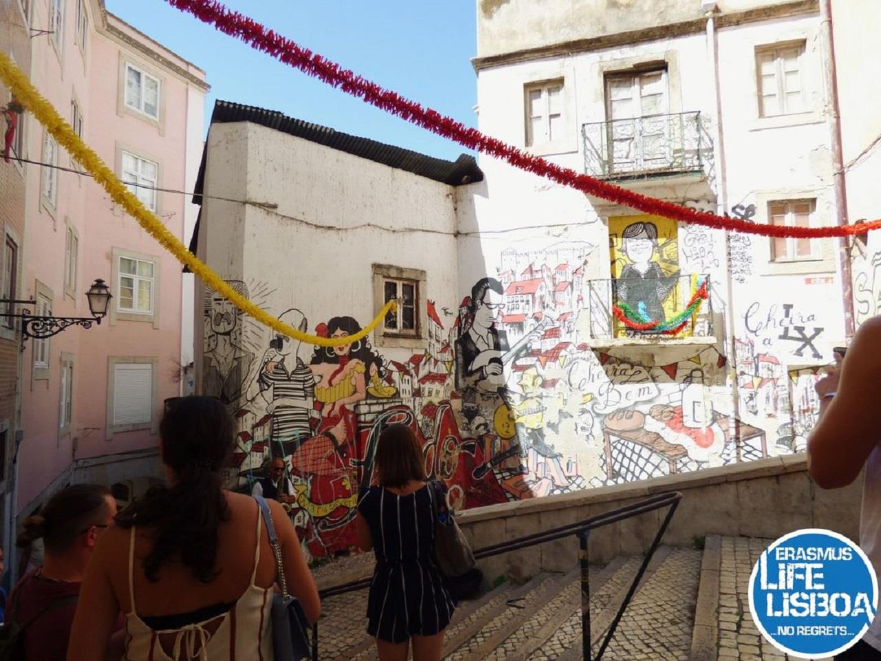 Lisbon-3-Hour-Street-Art-Tour-6