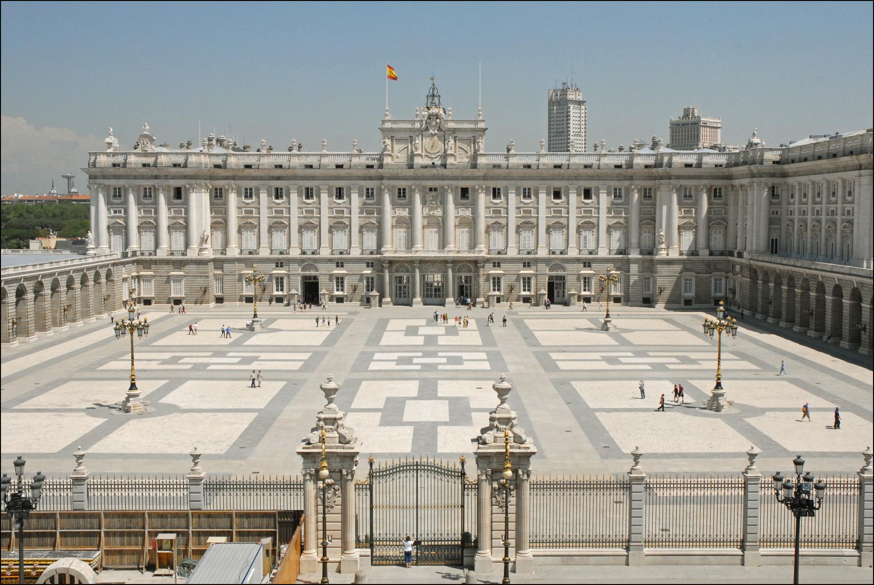 Guided visit of the Royal Palace of Madrid