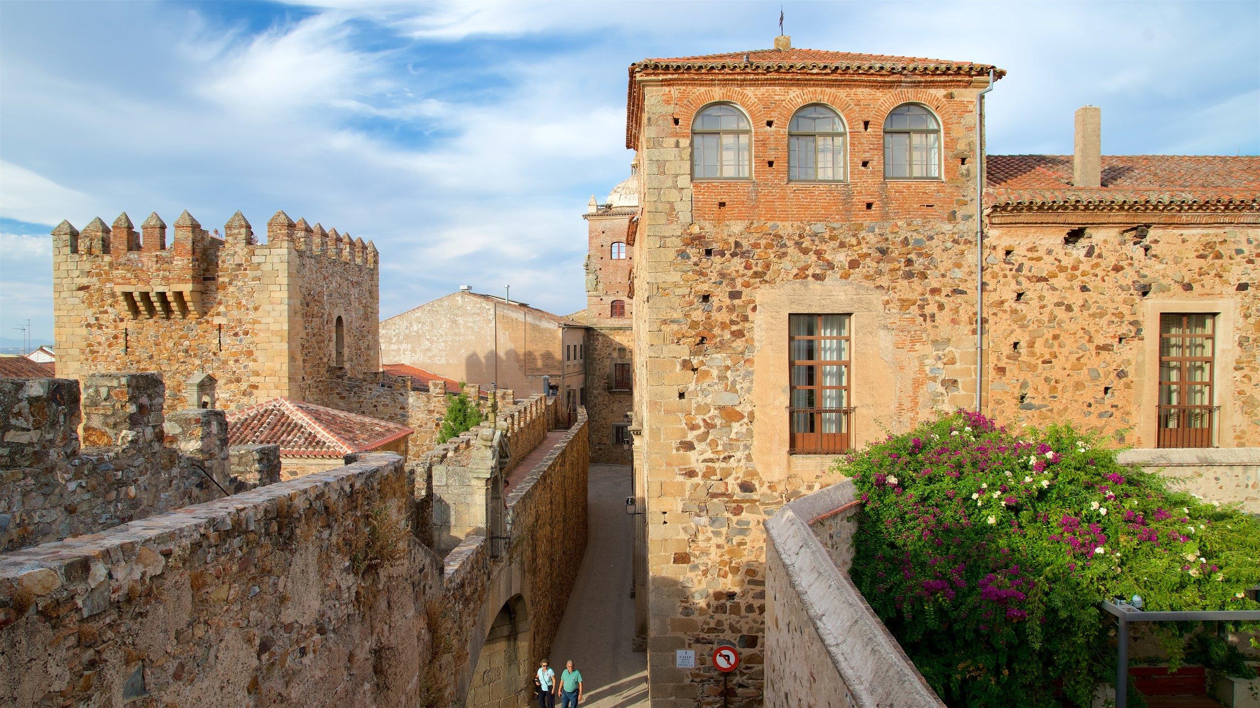 Free-Tour-Caceres-Monumental-1